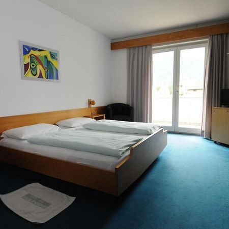 Hotel-Restaurant-Pizzeria Goldrainerhof 외부 사진