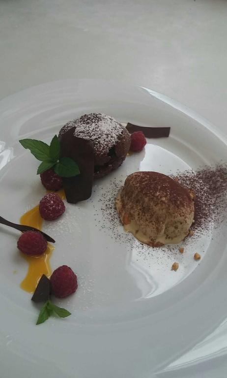 Hotel-Restaurant-Pizzeria Goldrainerhof 외부 사진